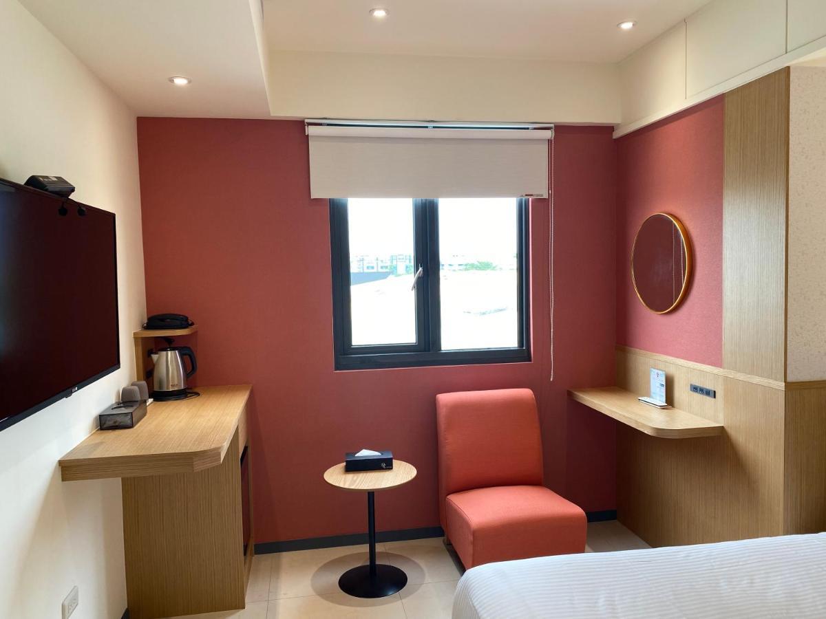 Fu Kuang Hotel Pingtung Zewnętrze zdjęcie